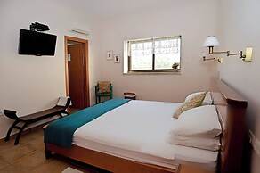 Nahariya Beachside Stay by Sea N' Rent