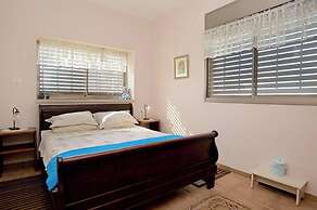 Nahariya Beachside Stay by Sea N' Rent