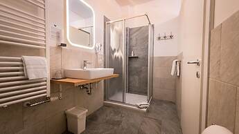 Am Schloss Guest House
