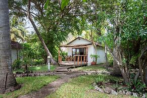LEMON BEACH LODGE VILANCULO