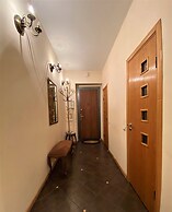 Comfortable Apartments near the metro.