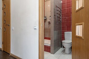 Comfortable Apartments near the metro.