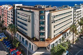 The Editory Ocean Way Funchal