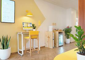 Bloom Hotel - DLF Cyber City