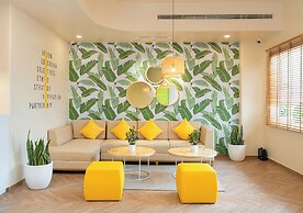 Bloom Hotel - DLF Cyber City