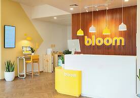Bloom Hotel - DLF Cyber City