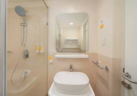 Bloom Hotel - DLF Cyber City