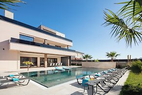 Malibu Royal
