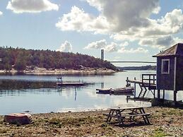 Holiday Home for 2 in Stenungsund