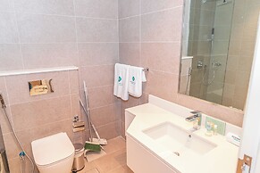 Bloomfields Spacious STU in Thalassa