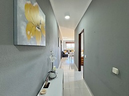 Albufeira Central 8 by Homing