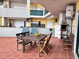 Armação DE Pêra Ocean Terrace by Homing