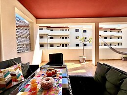 Lagos Ocean BAY With Pool by Homing