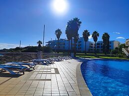 Lagos Ocean BAY With Pool by Homing