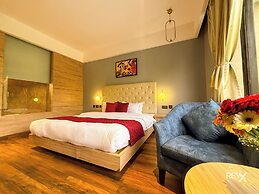 The Maple Woods Resort