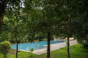Klov Resort & Spa