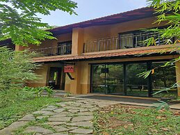 Klov Resort & Spa