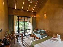 Klov Resort & Spa