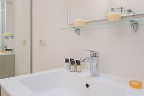 Valarin Luxury Apartments & Wellness by Rent all Como