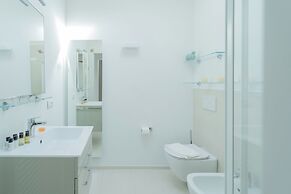 Valarin Luxury Apartments & Wellness by Rent all Como