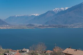 Valarin Luxury Apartments & Wellness by Rent all Como