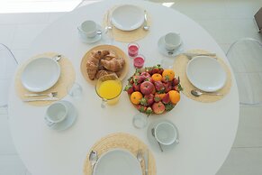 Valarin Luxury Apartments & Wellness by Rent all Como