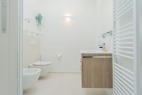 Valarin Luxury Apartments & Wellness by Rent all Como
