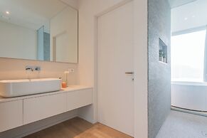 Valarin Luxury Apartments & Wellness by Rent all Como