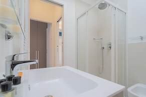Valarin Luxury Apartments & Wellness by Rent all Como
