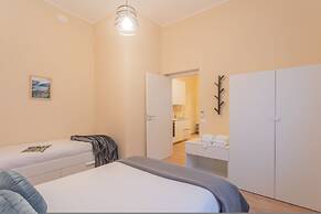 Breva Apartment Nearby Como S G Train Station