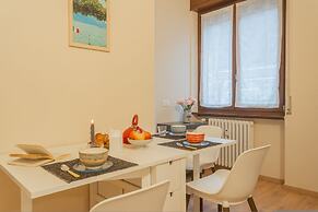 Breva Apartment Nearby Como S G Train Station