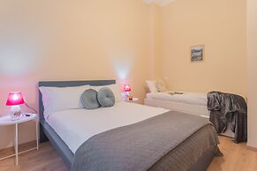 Breva Apartment Nearby Como S G Train Station