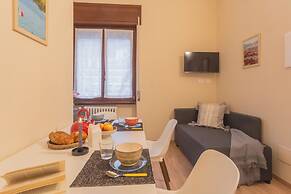 Simar Apartments nearby Como S.G. Train Station by Rent all Como