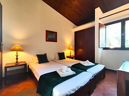 Albufeira Açoteias Villa by Homing