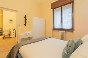 Simar Apartments Nearby Como S G Train Station