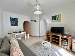 Quarteira Central Beach by Homing