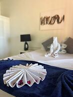 Seaview Apartel