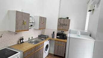 Apartment Sleeps 6 With Ensuite