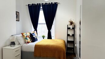 Apartment Sleeps 6 With Ensuite