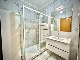 Vilamoura Prestige 2 With Pool by Homing