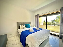 Vilamoura Prestige 2 With Pool by Homing