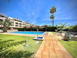 Vilamoura Prestige 2 With Pool by Homing
