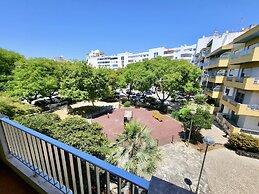 Quarteira Central 2 by Homing