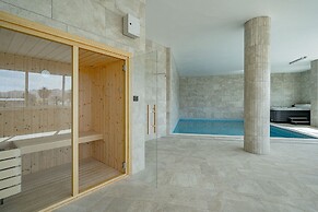 Lagos Marina View 4 With Pool by Homing