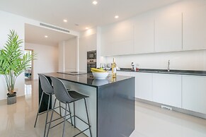 Lagos Marina View 4 With Pool by Homing