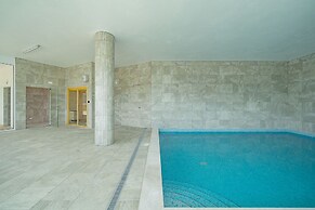 Lagos Marina View 1 With Pool by Homing