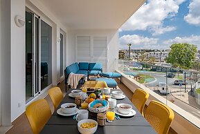 Lagos Marina View 1 With Pool by Homing