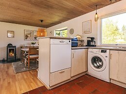 6 Person Holiday Home in Vaeggerlose
