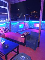 aline hostel
