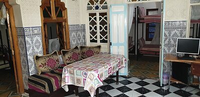 aline hostel